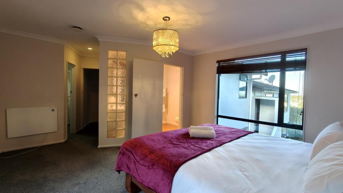 Villa Hidden Oasis In Epsom With Panoramic View à Auckland Extérieur photo